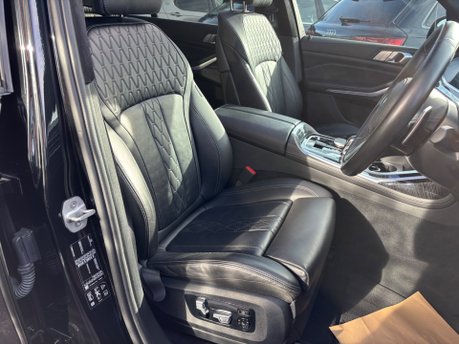 BMW X7 XDRIVE40D M SPORT MHEV 31