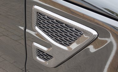 Land Rover Range Rover Sport SVR 5.0 Urban 30