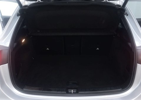 Mercedes-Benz EQA 250+ AMG LINE EXECUTIVE 57