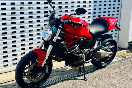 Ducati Monster 821 Monster 821 21
