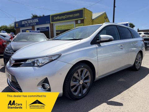 Toyota Auris 1.8 VVT-h Excel Touring Sports CVT Euro 5 (s/s) 5dr 1