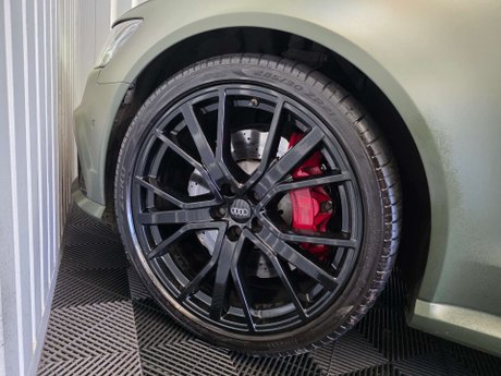 Audi RS6 4.0 TFSI V8 Performance Estate 5dr Petrol Tiptronic quattro Euro 6 (s/s) (6 28