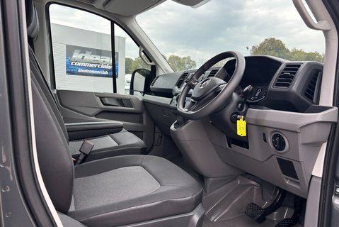 Volkswagen Crafter CR35 L2 H1 Mwb Lr 177 ps Tdi Trendline DSG Panel Van 17