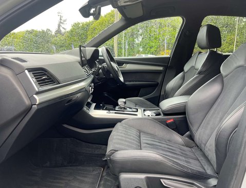 Audi Q5 2.0 Q5 S Line 40 TDI MHEV Quattro Semi-Auto 4WD 5dr 37