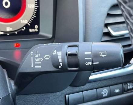 Nissan Qashqai 1.3 Qashqai N-Connecta DiG-T MHEV 5dr 55