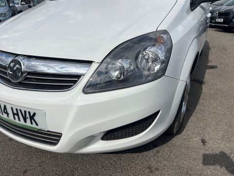 Vauxhall Zafira 1.8 16V Exclusiv Euro 5 5dr 11