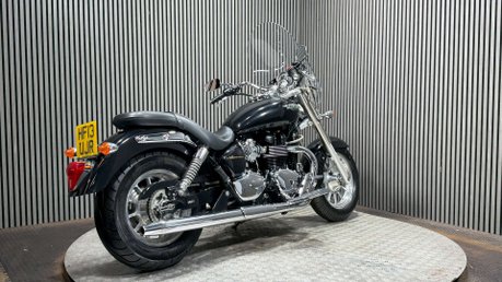 Triumph Bonneville 2013 ONLY 13K 1 OWNER LONG MOT MID-WEIGHT CRUISER BIKE 865CC 6