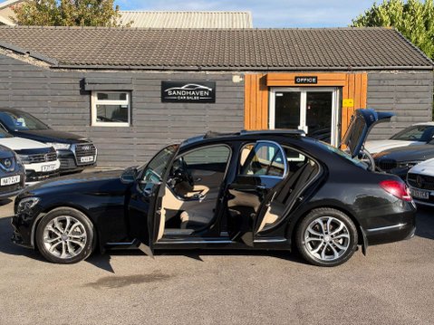 Mercedes-Benz C Class 2.1 C220 BlueTEC Sport Saloon 4dr Diesel G-Tronic+ Euro 6 (s/s) (170 ps) 11