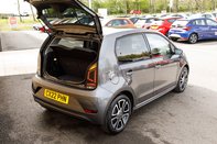 Volkswagen Up R-LINE 33