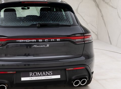 Porsche Macan S 24