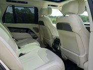 Land Rover Range Rover D350 Autobiography 13