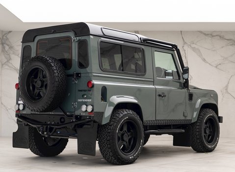 Land Rover Defender 90 XS Twisted T60 7