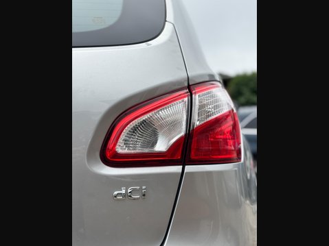 Nissan Qashqai 1.5 dCi Acenta 2WD Euro 5 5dr 7