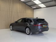 Jaguar XF 2.0 XF R-Sport D AWD Auto 4WD 5dr 15