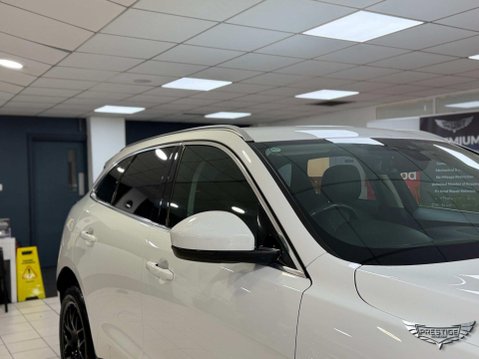 Jaguar F-Pace 2.0 D180 Prestige Auto AWD Euro 6 (s/s) 5dr 14