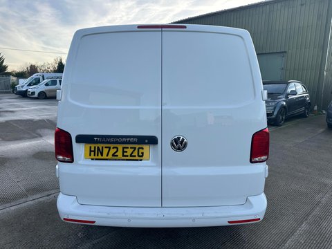 Volkswagen Transporter T30 TDI P/V HIGHLINE 9