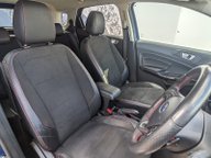 Ford Ecosport ST-LINE 7