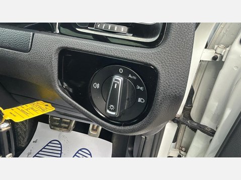 Volkswagen Golf 2.0 TSI BlueMotion Tech R DSG 4Motion Euro 6 (s/s) 5dr 42