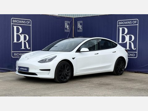 Tesla Model 3 Saloon 4dr Electric Auto RWD (241 bhp) 9