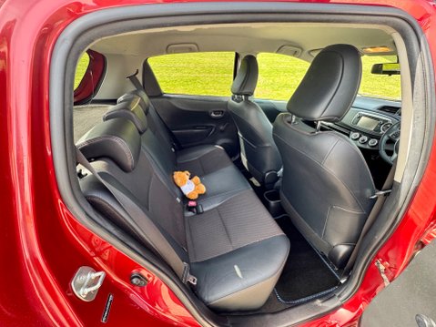 Toyota Yaris VVT-I SR 40