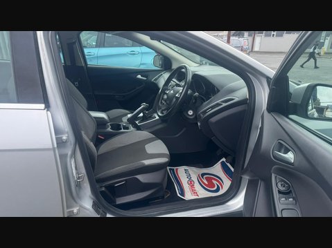Ford Focus ZETEC 8