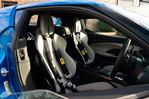 Ferrari 296 GTB 3.0T V6 7.45kWh F1 DCT Euro 6 (s/s) 2dr 2