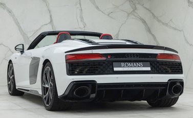 Audi R8 Spyder V10 Performance Quattro Edition 4