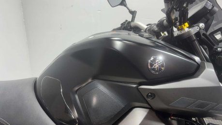 Yamaha MT-09 ABS 2020 ONLY 8K 2 OWNER AKRAPOVIC QUICKSHIFTER FSH 900CC NAKED 34