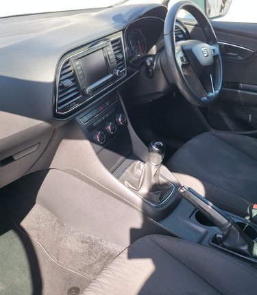 SEAT Leon TSI SE TECHNOLOGY LOOK! JUST £35 ROAD TAX! CAMBELT RELACED @64K 3
