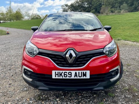 Renault Captur ICONIC TCE 5