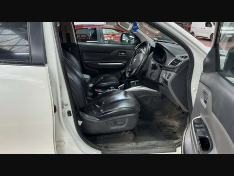 Mitsubishi L200 2.4 L200 Warrior Double Cab DI-D 4WD 5dr *NATIONAL DELIVERY* 14