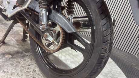 Yamaha YBR 125 2005 20K CARBED MODEL PROJECT LEARNER BIKE 125CC 24
