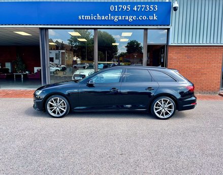 Audi A4 2.0 A4 Black Edition 40 TDI Semi-Auto 5dr 11