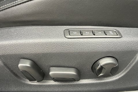 Skoda Superb SE L TDI DSG - FULL SKODA SERVICE HISTORY - 8 SERVICES 26