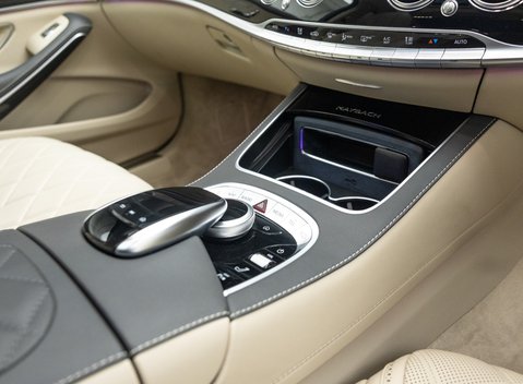 Mercedes-Benz S Class S650 MAYBACH 27