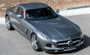 Mercedes-Benz SLS AMG 10