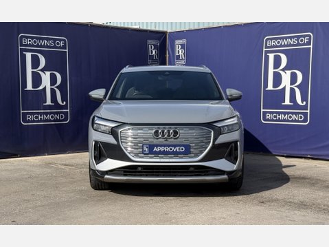 Audi Q4 40 S line SUV 5dr Electric Auto 82kWh (204 ps) 9