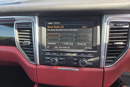 Porsche Macan D S PDK 14