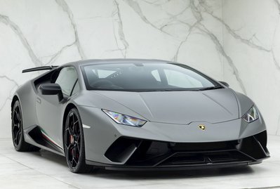 Lamborghini Huracan LP640-4 Performante