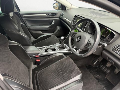 Renault Megane 1.2 TCe Dynamique S Nav Euro 6 (s/s) 5dr 15