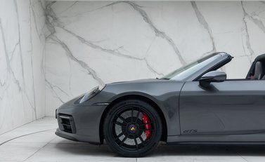 Porsche 911 Targa 4 GTS (992) 44