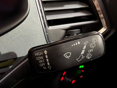SEAT Ateca TDI SE TECHNOLOGY 26