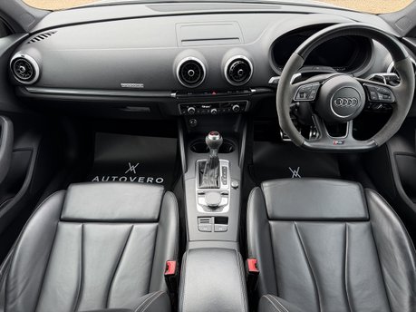 Audi A3 RS 3 QUATTRO 42