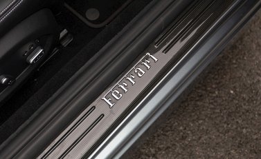 Ferrari California T 23