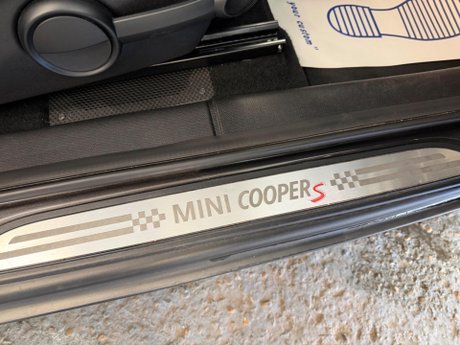 Mini Paceman 1.6 Cooper S Auto Euro 5 3dr 35