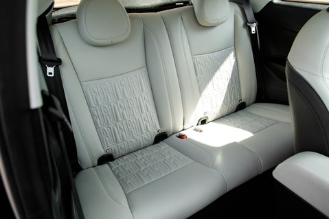 Fiat 500e LA PRIMA 39
