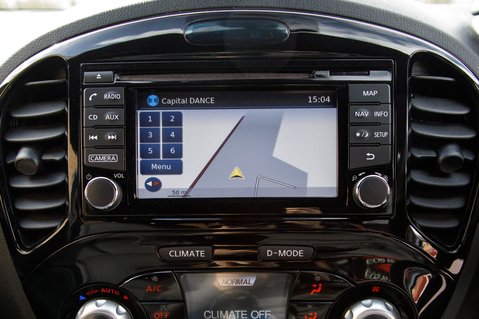 Nissan Juke TEKNA XTRONIC 26