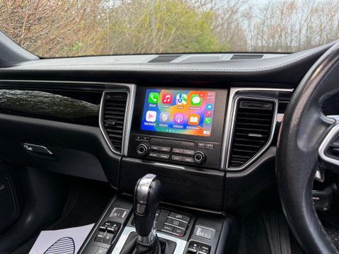 Porsche Macan 3.0 TD V6 S PDK 4WD Euro 6 (s/s) 5dr 8