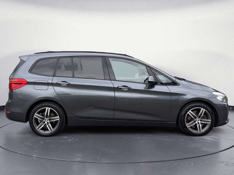 BMW 2 Series 2.0 220d xDrive Sport Auto 4WD 5dr 6