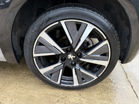 Peugeot 208 1.5 208 GT Line Blue HDi S/S 5dr 46